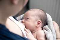 mom-breastfeeds-her-newborn-son-breastfeeding-lactation-in-women-happy-motherhood